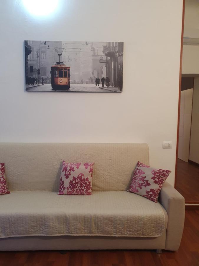 Arena Suite All Comforts - With Free Parking Garage Per Qualified Rate - Con Parcheggio Incluso Per Le Tariffe Qualificanti - Metro Verde Greenline Moscova Milão Exterior foto