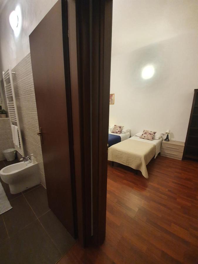 Arena Suite All Comforts - With Free Parking Garage Per Qualified Rate - Con Parcheggio Incluso Per Le Tariffe Qualificanti - Metro Verde Greenline Moscova Milão Exterior foto