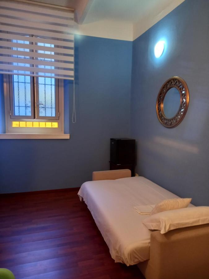 Arena Suite All Comforts - With Free Parking Garage Per Qualified Rate - Con Parcheggio Incluso Per Le Tariffe Qualificanti - Metro Verde Greenline Moscova Milão Exterior foto